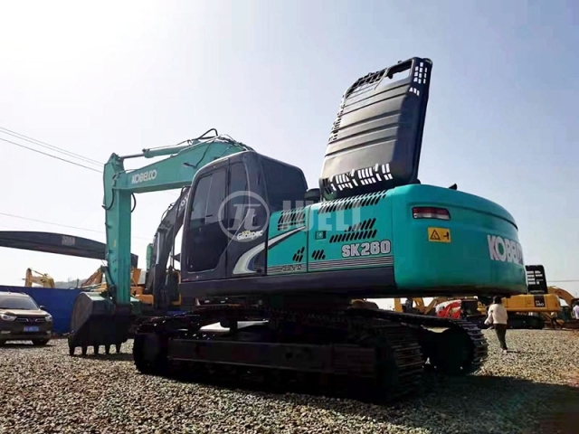 Kobelco SK260-8