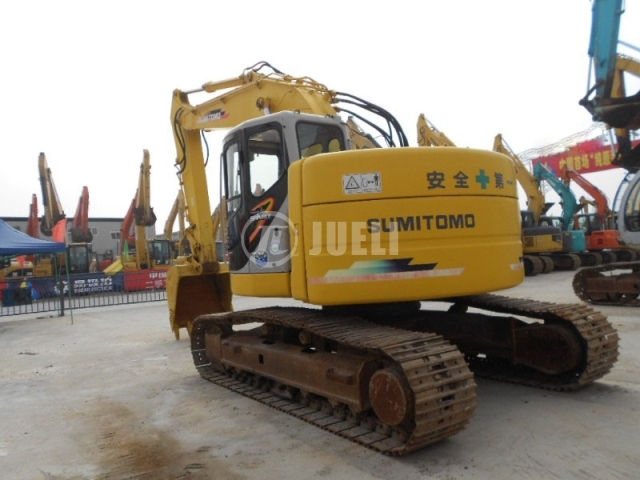 Sumitomo SH225X3