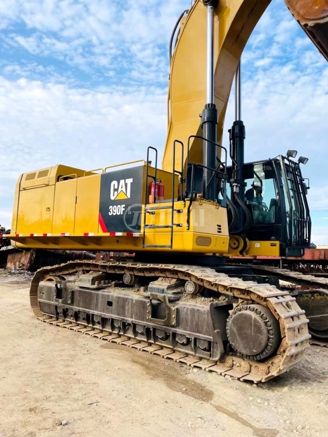 Caterpillar CAT390FL