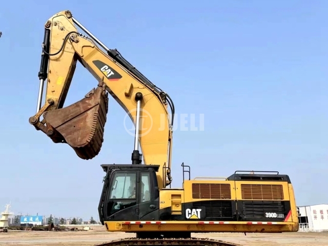 Caterpillar CAT390D