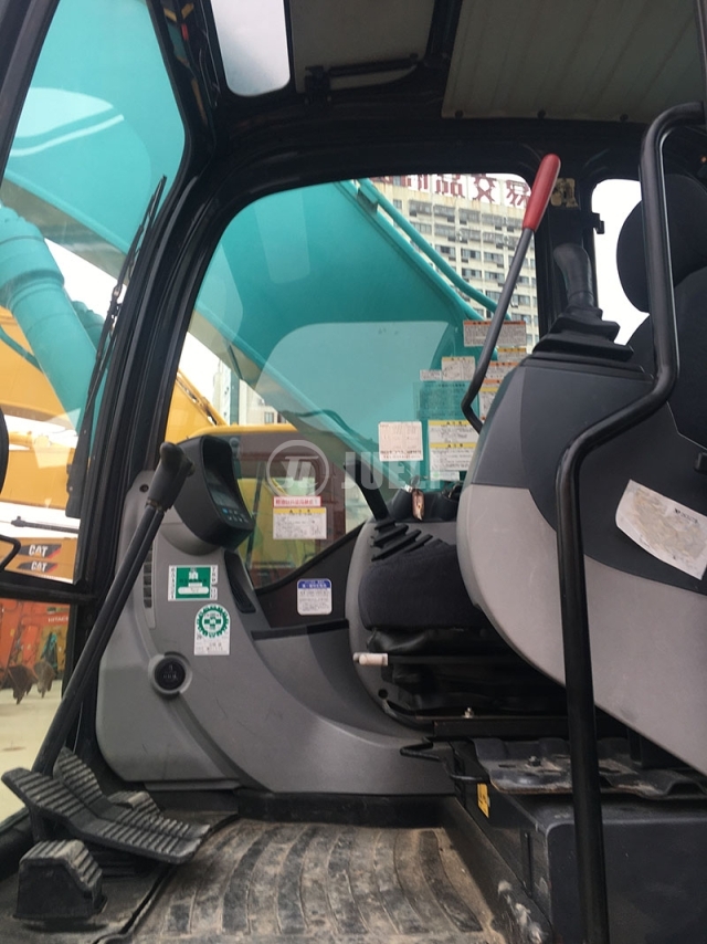 Kobelco SK200-11