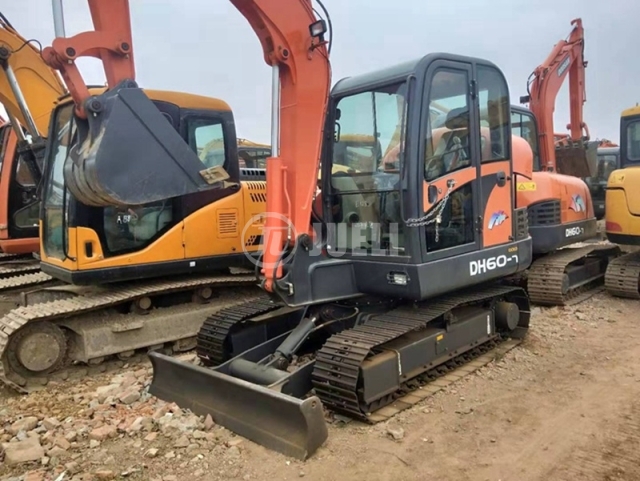 Doosan DH60-7