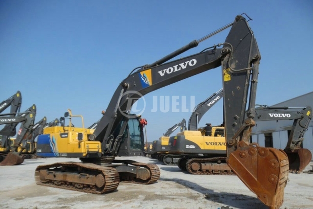 Volvo EC250D