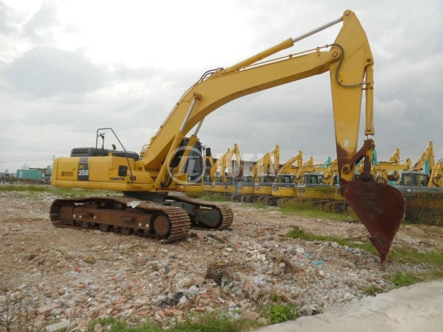 Komatsu PC350-8