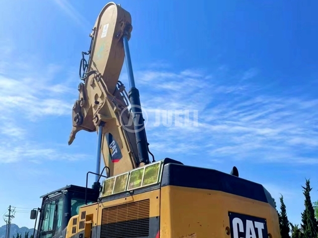 Caterpillar CAT374D