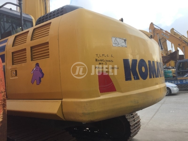 Komatsu PC210-10