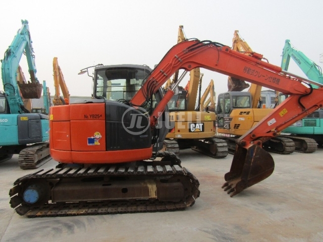 Hitachi ZX75US