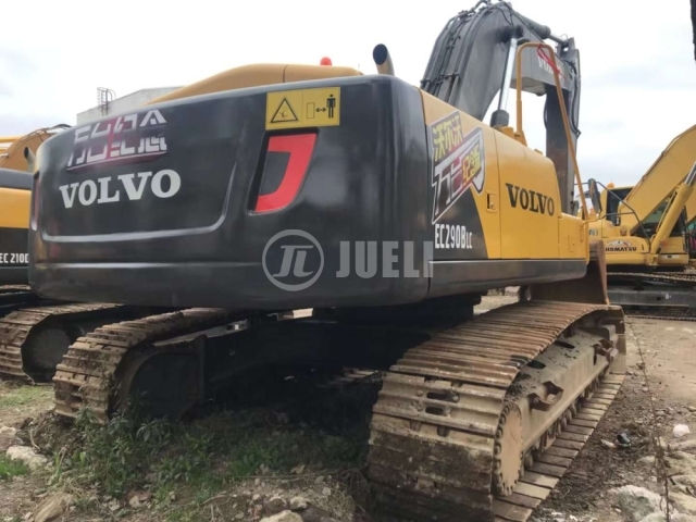 Volvo EC290