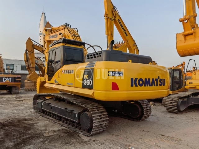 Komatsu PC360-7