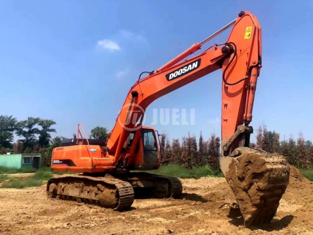 Doosan DH300-7