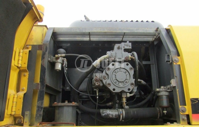 Sumitomo SH300-3