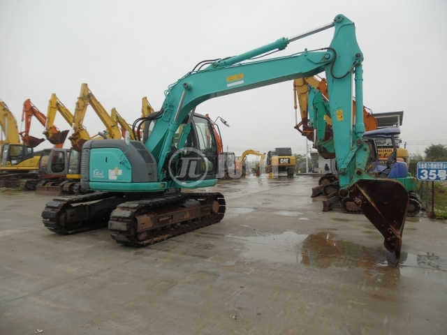 Kobelco SK115