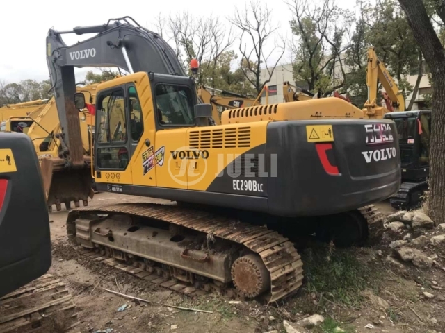 Volvo EC290