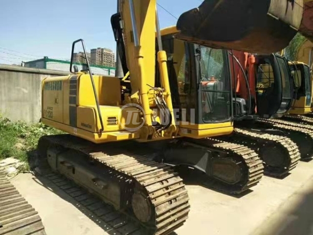 Komatsu PC120-6EO